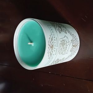 Scented candle